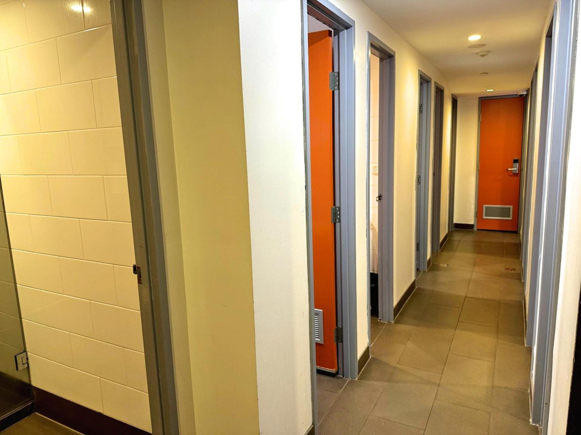 Hostel Europa Melbourne Zewnętrze zdjęcie